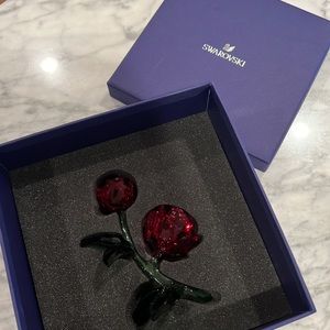 Swarovski Crystal Red Rose Valentine’s Day Special Edition